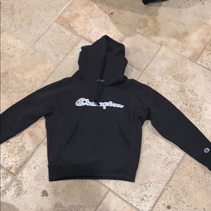 Small black champion hoodie